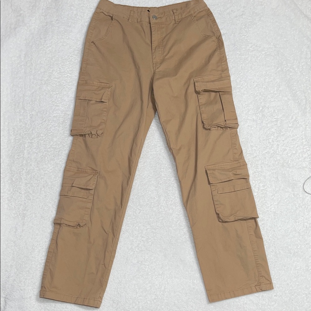Women's Tan Cargo Pants